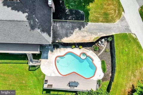Exterior - 9 Hunt Valley View Ter, Phoenix, MD 21131 photo 7 of 8