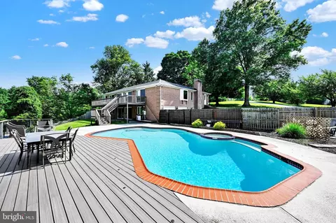 Exterior - 9 Hunt Valley View Ter, Phoenix, MD 21131 photo 5 of 8