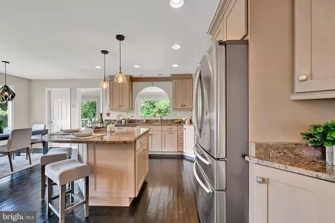 Kitchen - 9 Hunt Valley View Ter, Phoenix, MD 21131 photo 2 of 4