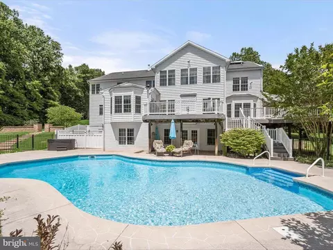 10 Heritage Hills Ct, Kingsville, MD 21087