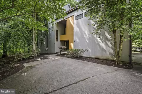 Exterior - 6217 Sareva Dr, Baltimore, MD 21209 photo 1 of 13