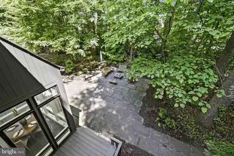 Exterior - 6217 Sareva Dr, Baltimore, MD 21209 photo 3 of 13