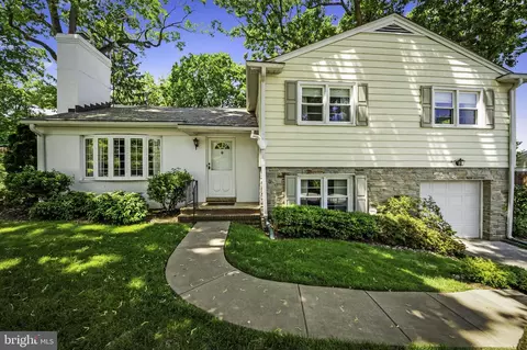 104 E Seminary Ave, Lutherville Timonium, MD 21093