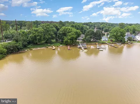 6944 Gunder Ave, Middle River, MD 21220