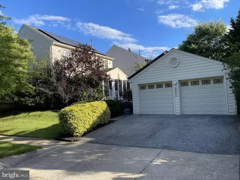 Exterior - 2016 Mars Run Rd, Essex, MD 21221 photo 3 of 3