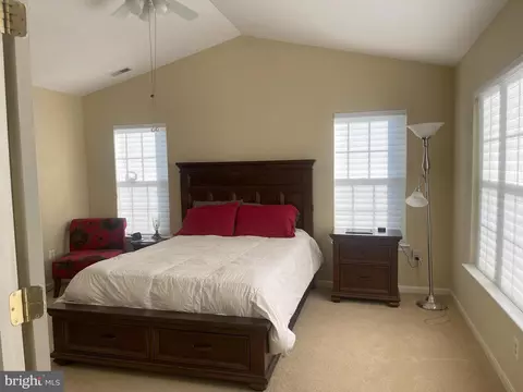 Bedroom - 2016 Mars Run Rd, Essex, MD 21221 photo 1 of 5
