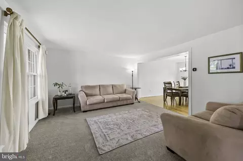 4 Oyster Ct, Sparrows Point, MD 21219 photo 8