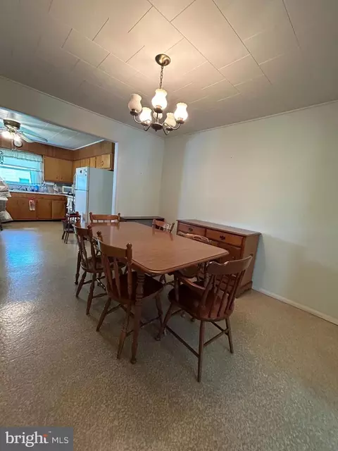 4 Manifold Ct, Middle River, MD 21220 photo 4