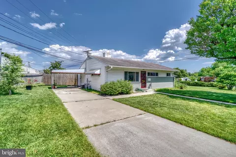 2416 Woodcroft Rd, Parkville, MD 21234