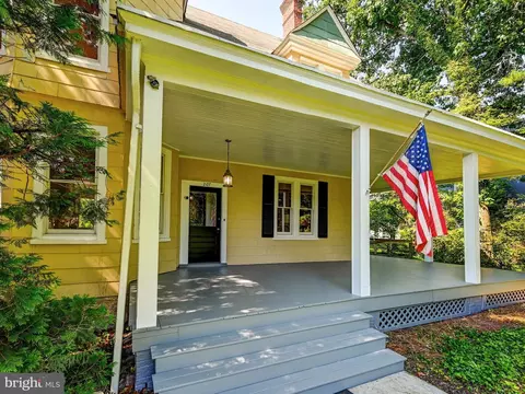 207 W Seminary Ave, Lutherville Timonium, MD 21093