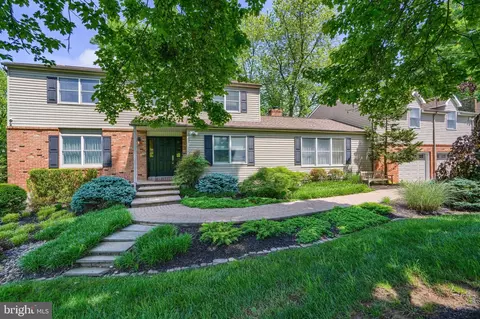 12007 Hunting Tweed Dr, Owings Mills, MD 21117