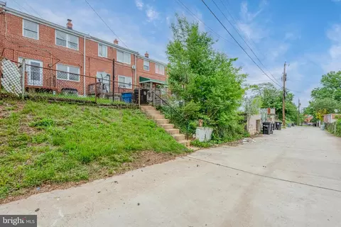 5435 Whitlock Rd, Baltimore, MD 21229 photo 31