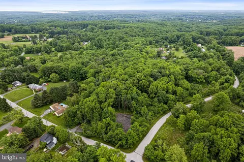 Sunshine Avenue, Kingsville, MD 21087