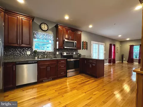 Kitchen - 1907 A Halethorpe Ave, Halethorpe, MD 21227 photo 2 of 2