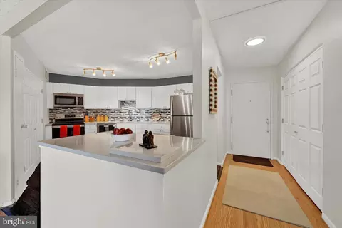 205 E Joppa Rd #2507, Towson, MD 21286 photo 10