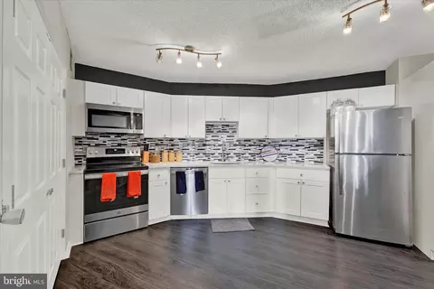 205 E Joppa Rd #2507, Towson, MD 21286 photo 12