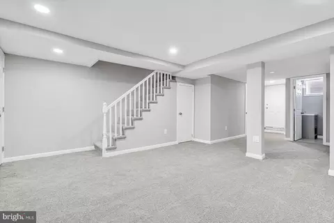 Entry Way - 410 Murdock Rd, Baltimore, MD 21212 photo 9 of 10