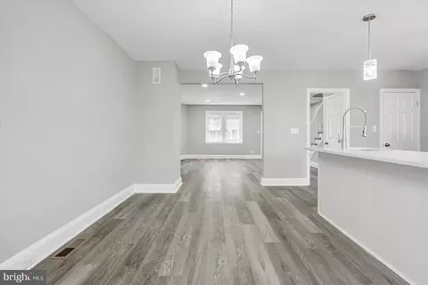 Entry Way - 410 Murdock Rd, Baltimore, MD 21212 photo 1 of 10