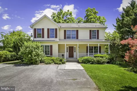 105 Church Ln, Pikesville, MD 21208
