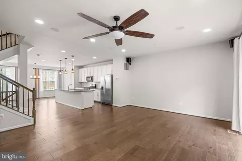 915 Sandy Run Rd, Middle River, MD 21220 photo 11