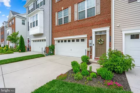915 Sandy Run Rd, Middle River, MD 21220 photo 2