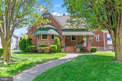407 Franklin Ave, Essex, MD 21221