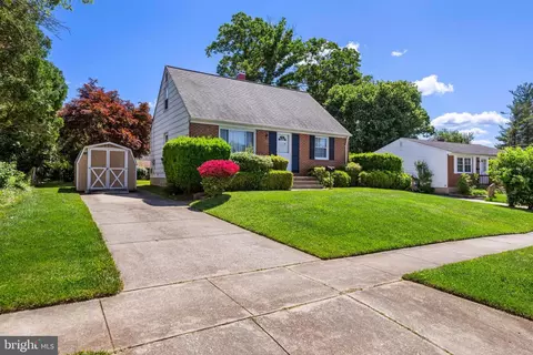 417 Sacred Heart Ln, Reisterstown, MD 21136