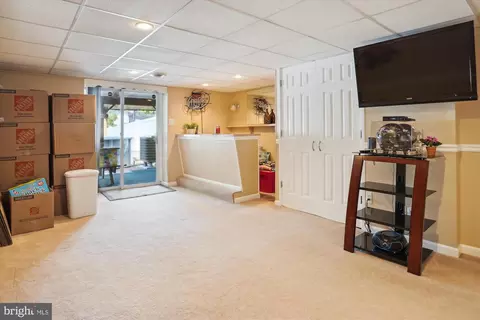 52 Holcumb Ct, Middle River, MD 21220 photo 28