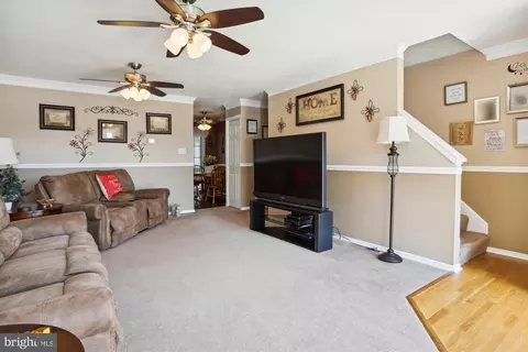 52 Holcumb Ct, Middle River, MD 21220 photo 6