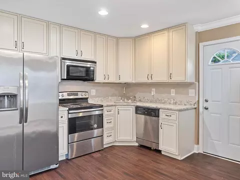 Kitchen - 1300 Wilson Point Rd, Middle River, MD 21220 photo 1 of 3