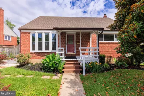 30 Hathaway Rd, Lutherville Timonium, MD 21093