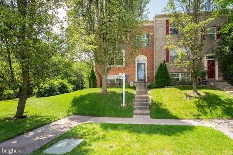 31 Beaver Pond Cir, Parkville, MD 21234