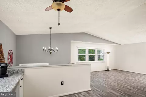 Entry Way - 1931 Grant Rd, Halethorpe, MD 21227 photo 2 of 2