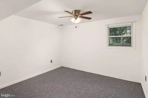 Bedroom - 1931 Grant Rd, Halethorpe, MD 21227 photo 8 of 9