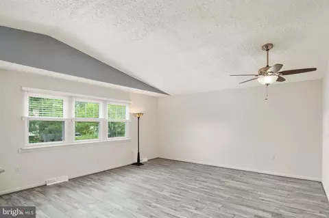 Living - 1931 Grant Rd, Halethorpe, MD 21227 photo 1 of 3
