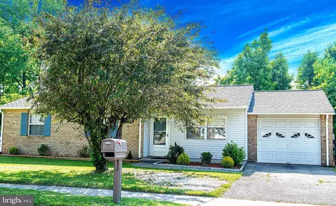 2411 Lodge Farm Rd, Sparrows Point, MD 21219