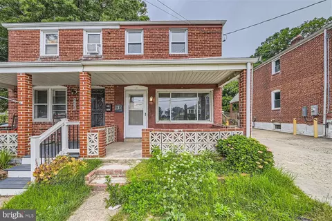 8610 Oakleigh Rd, Parkville, MD 21234