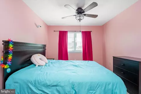 Bedroom - 25 Wolf Trap, Nottingham, MD 21236 photo 5 of 7