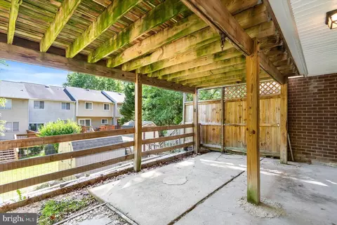 Exterior - 25 Wolf Trap, Nottingham, MD 21236 photo 4 of 8
