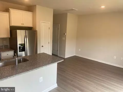 8169 Bartholomew Ct, Baltimore, MD 21206 photo 8
