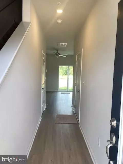 8169 Bartholomew Ct, Baltimore, MD 21206 photo 3