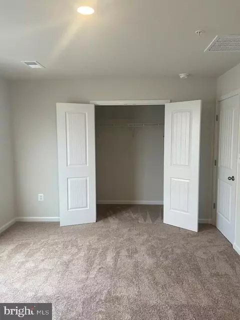 8169 Bartholomew Ct, Baltimore, MD 21206 photo 12