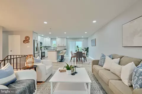 Living - 7905 Langdon Ln, Baltimore, MD 21206 photo 3 of 3