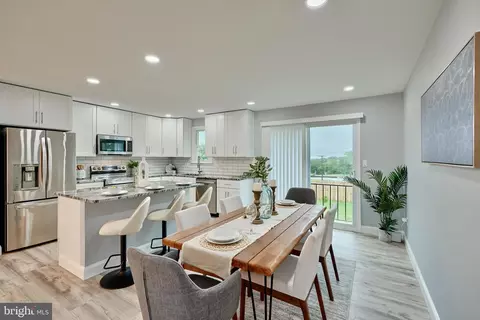 Dining - 7905 Langdon Ln, Baltimore, MD 21206 photo 2 of 3
