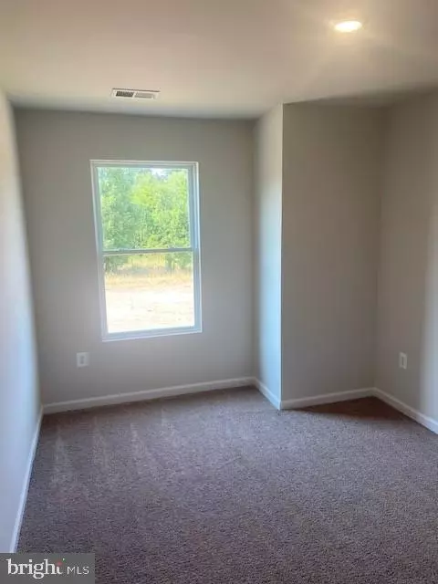 8161 Bartholomew Ct, Baltimore, MD 21206 photo 6