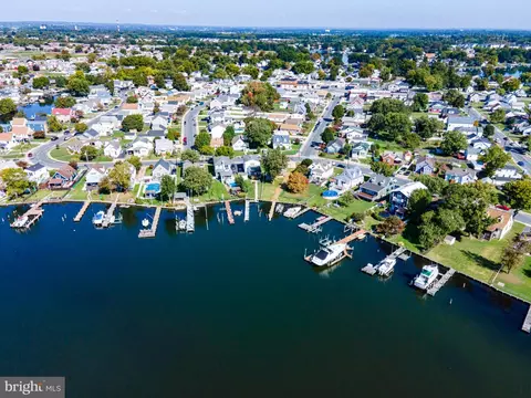 View/Area - 401 Bayside Dr, Dundalk, MD 21222 photo 10 of 11