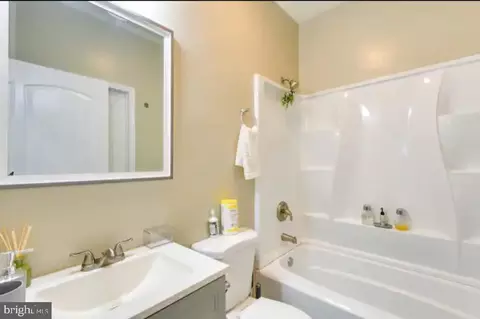 7624 N Point Rd, Sparrows Point, MD 21219 photo 10