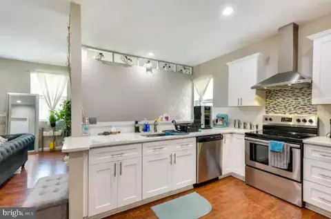 7624 N Point Rd, Sparrows Point, MD 21219 photo 7