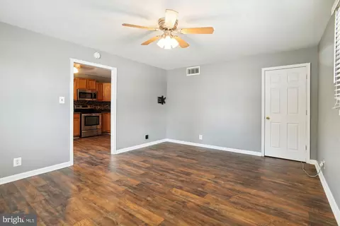 7211 River Drive Rd, Sparrows Point, MD 21219 photo 5