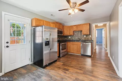 7211 River Drive Rd, Sparrows Point, MD 21219 photo 6